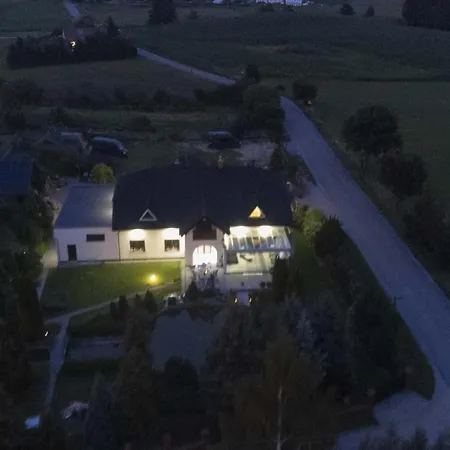 Apartament Melania * Sarnowy