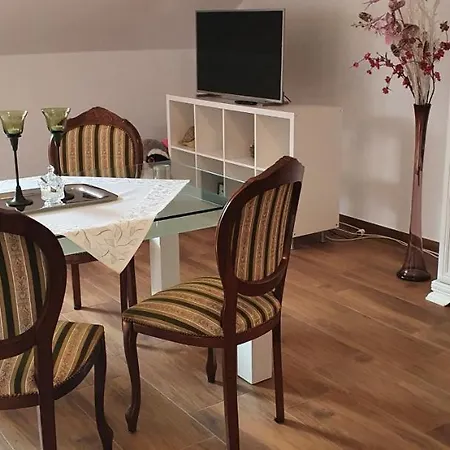 Apartament Melania * Sarnowy